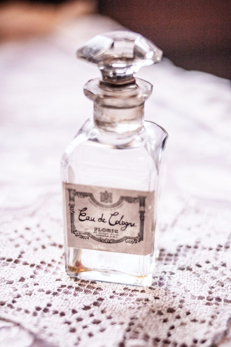 antieke parfum fles 3