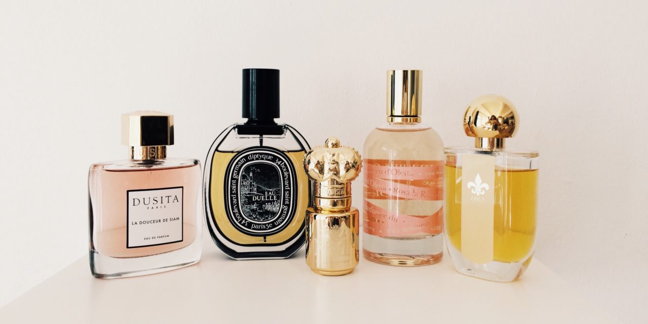 30 tips over hoe parfum te dragen (en het langer te laten duren?)